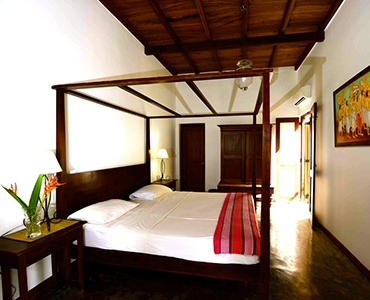 Courtyard Room - 3 Sisters - Sri Lanka In Style